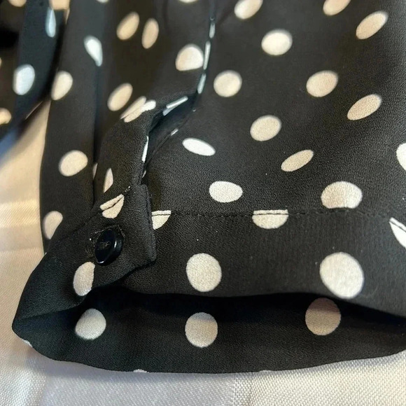 ADRIANNA PAPELL wrap sheer chiffon polka dot B&W blazer,cover jacket,blouse.EC - Picture 16 of 16